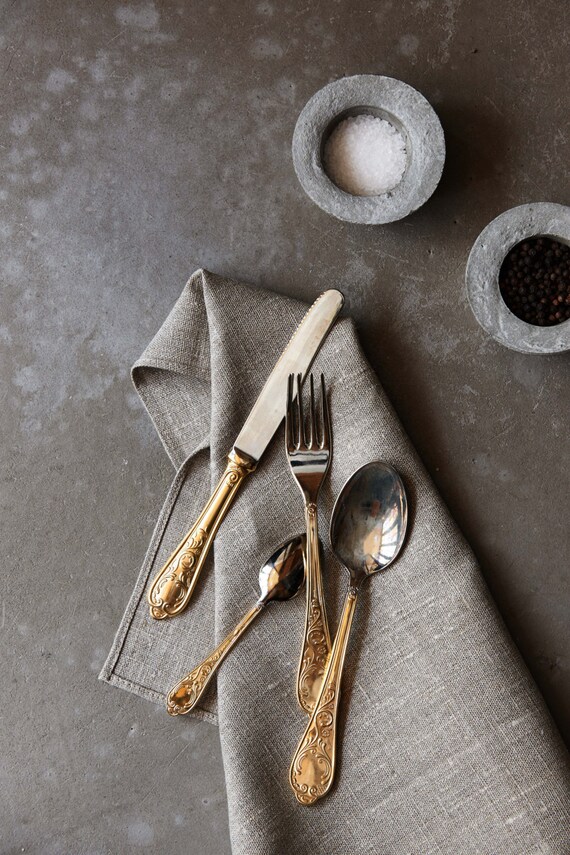 Linen napkins set of 8, dinner linen napkins, cloth napkins bulk, organic napkins for farmhouse table decor - size 18x18 inch 0240