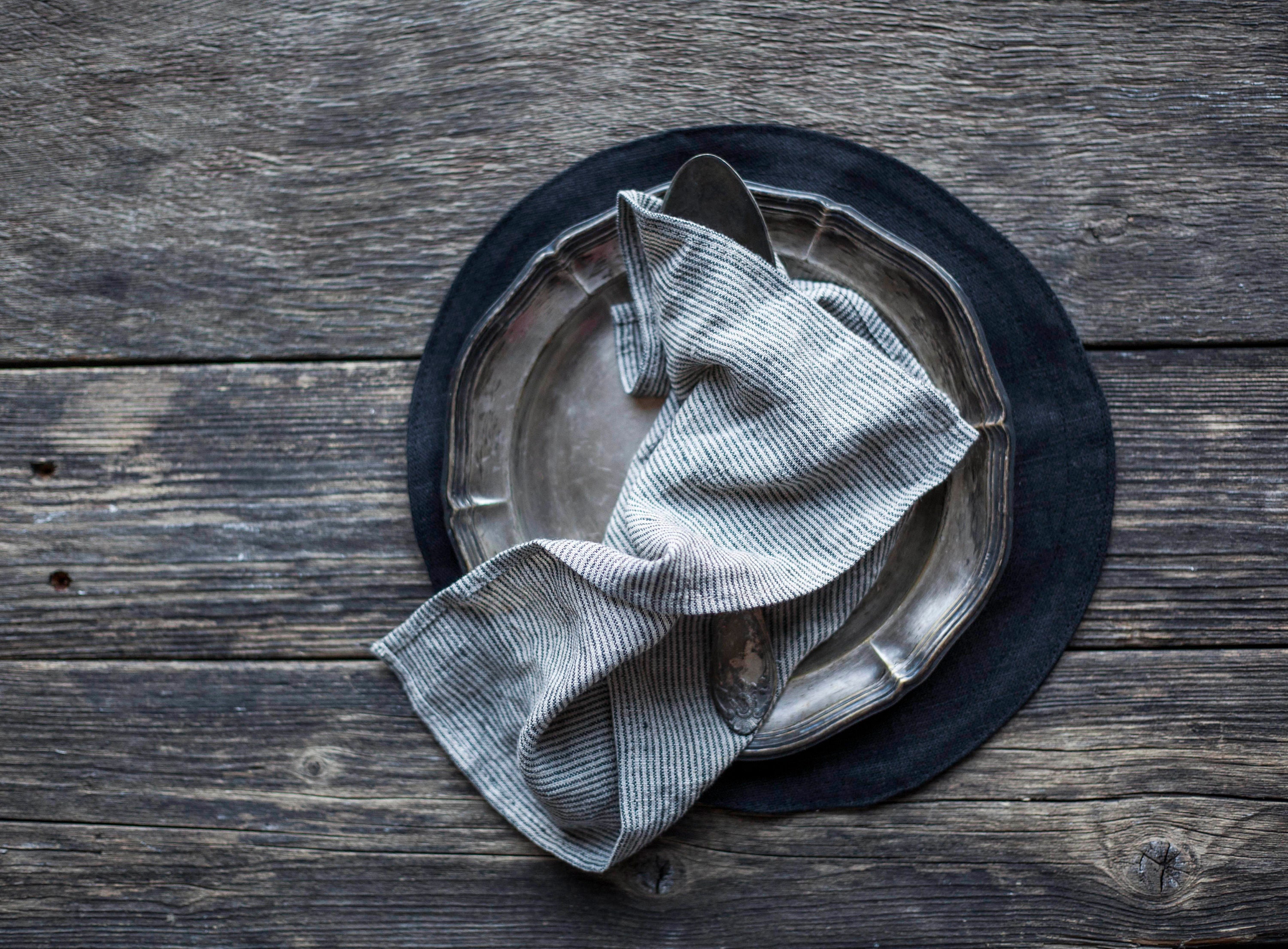 Round placemats black linen placemat set cloth round Etsy