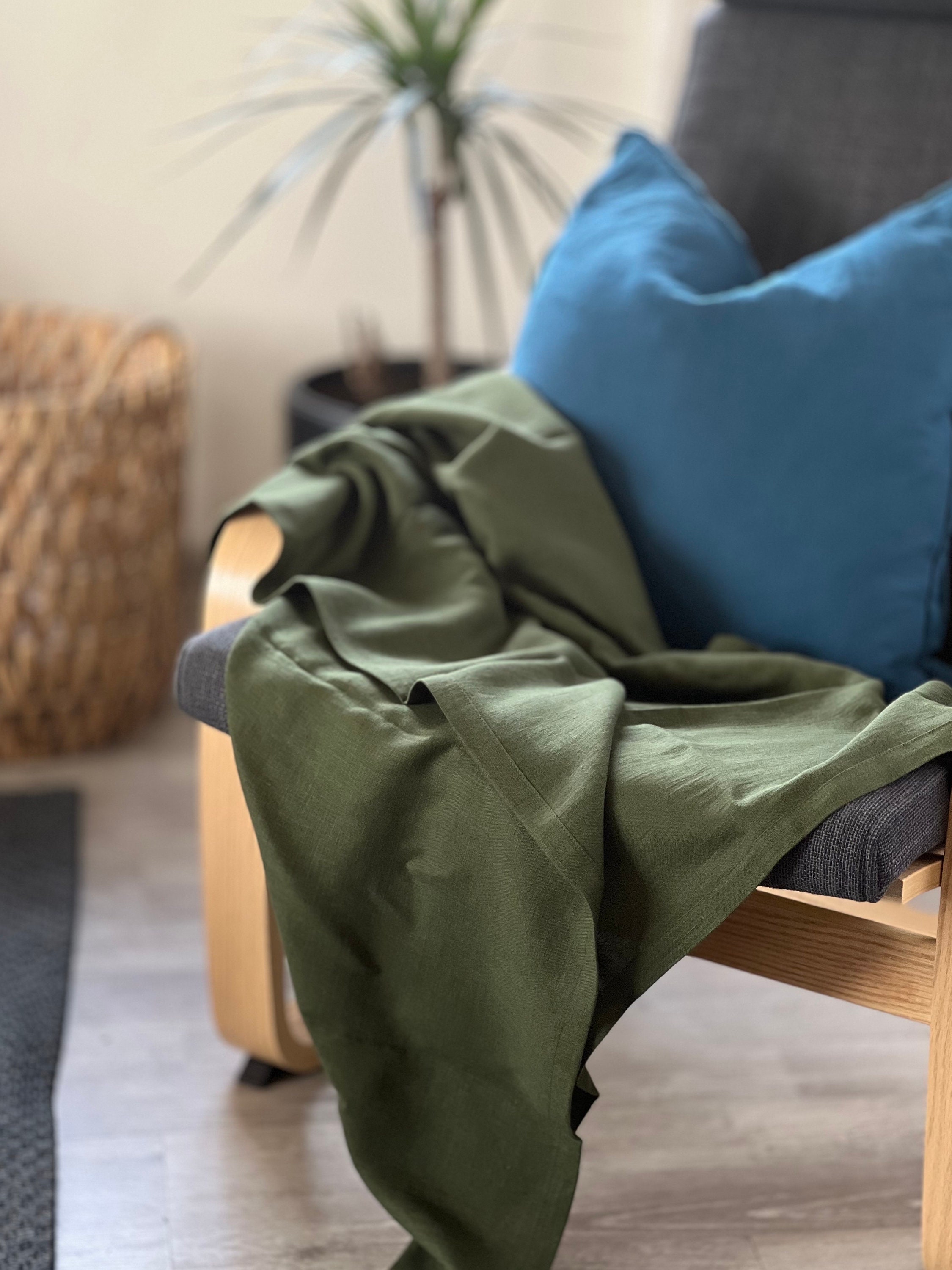Green linen blanket shop