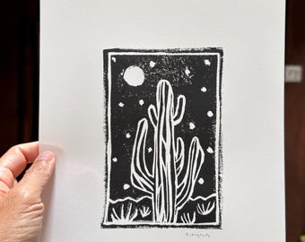 Impression linogravure Cactus Saguaro : oeuvre d'art murale originale faite main pour les amateurs de désert et de cactus