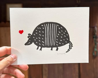 Impression linogravure tatou du désert : oeuvre d'art murale faite main pour les amoureux de la nature 5 x 7