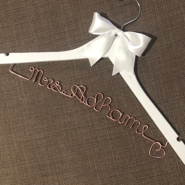 Gorgeous hanging heart detail personalised or MRS large bow wedding hangers, the perfect gift for brides and bridesmaids or bridal shower.