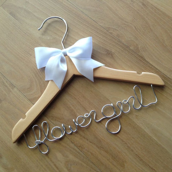 Percha personalizada para niña de las flores – Nombre personalizado en alambre, regalo de recuerdo