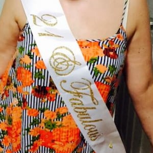 STUNNING high quality CUSTOM glitter sash for 18th&#39;s, 21st, 30th and any special occasions including hens nights and bridal showers sashes