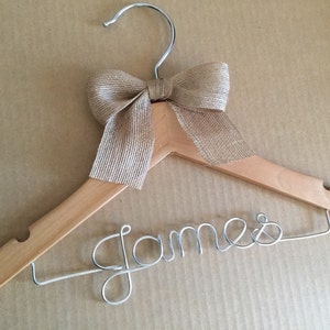 Bei appendini per cappotto per bambini per matrimoni per flower girl o page boy o i regali perfetti per i nuovi nati, battesimi e altro ancora.