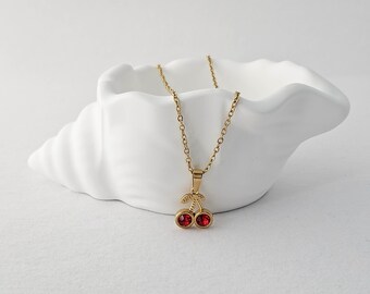 Collier rond rouge cerise brillant grand 20 pouces en acier inoxydable plaqué or
