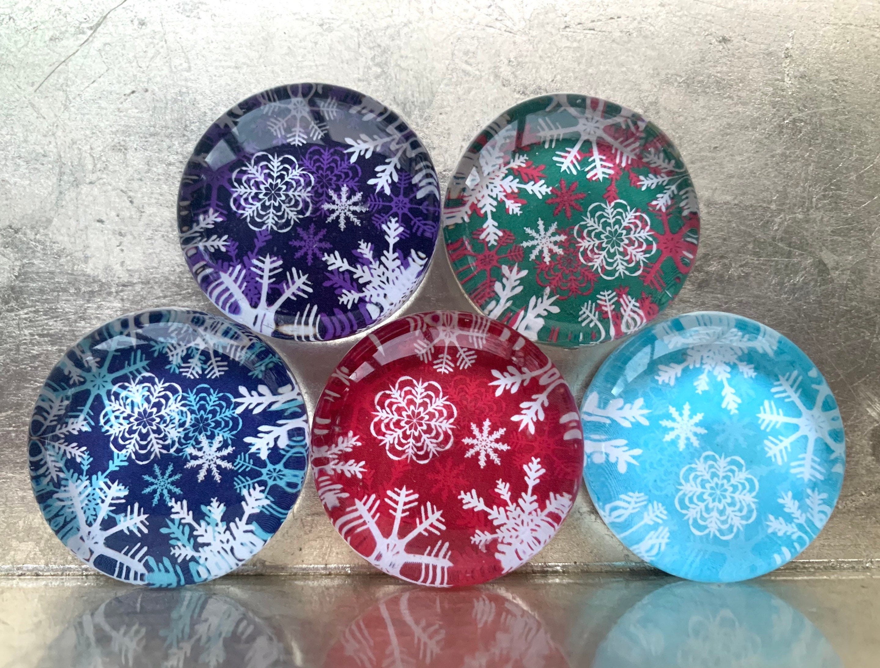 Christmas magnets Great as a gift! Set of Five 1.5-inch Glass Magnets in a small tin
