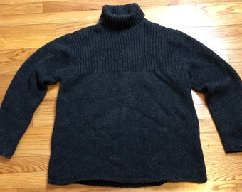 Stormy, Stormy Sweater - Vintage 1990s GAP Gray Roll-Neck / Turtleneck LAMBSWOOL Sweater - LARGE - Cozy - Witchy