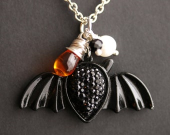 Black Bat Necklace. Spooky Necklace. Gothic Necklace. Halloween Necklace. Charm Necklace with Glass Teardrop and Fresh Water Pearl.