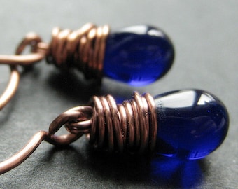 COPPER Earrings - Cobalt Blue Earrings in Copper, Wire Wrapped Teardrop Earrings. Handmade Jewelry.