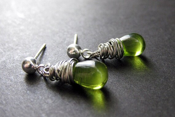 Sterling Silver Ball Post with Drop Earrings Cubic Zirconia Teardrop - Green Sterling Silver Ball Post with Drop Earrings Cubic Zirconia Teardrop - Green
