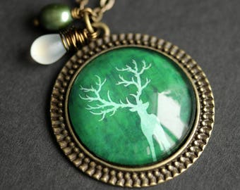 Green Deer Necklace. Deer Pendant. Green Necklace with Frosted White Teardrop and Fresh Water Pearl. Woodland Necklace. Bronze Necklace.