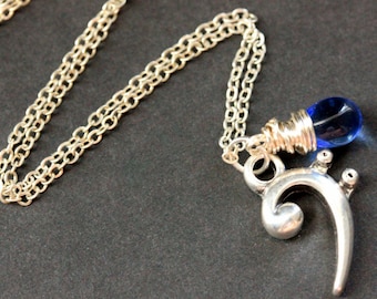 Bassleutel ketting. Muziek ketting. Traan ketting. Muzieknoot ketting in zilver. Handgemaakte sieraden.