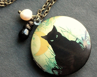 Cat Locket Necklace. Black Cat Necklace with Black Teardrop and Fresh Water Pearl. Handmade Jewelry.