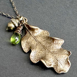 Oak Leaf and Acorn Necklace. Oak Leaf Necklace. Bronze Oak Leaf Pendant with Wire Wrapped Glass Teardrop and Acorn Charm. Handmade Jewelry.