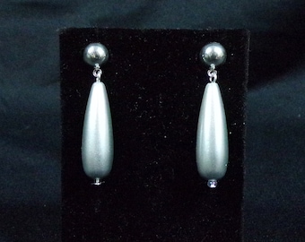 Silver Pearl Tear drop earrings Cosplay