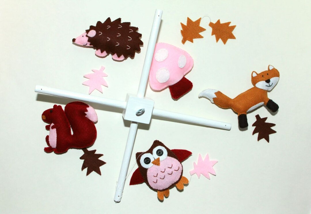 Felt Baby Crib Mobile Pattern. Woodland Animals DIY Mobile Sewing PDF