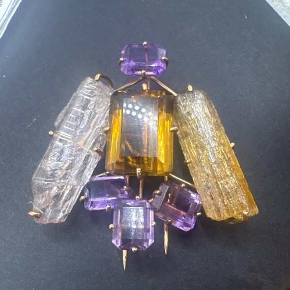 Mid century modern 14k gold fur clip