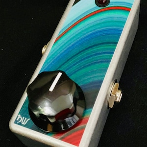 Saturnworks Active Volume and Buffer Guitar Pedal