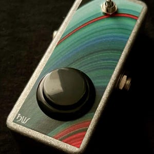 Saturnworks Arcade + Reversed Arcade Momentary Guitar / Bass / Keyboard Stutter Kill Switch with Neutrik Jacks - Handcrafted in California