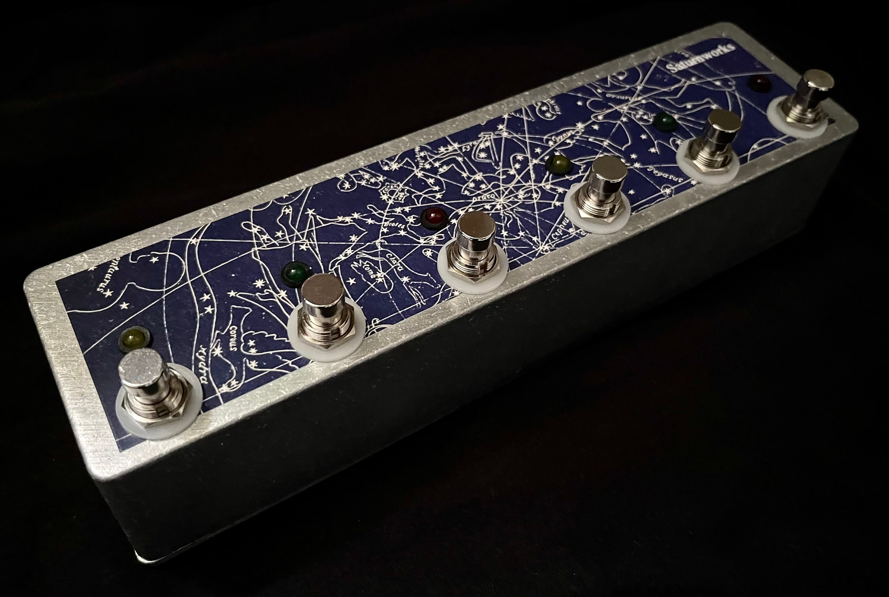 Saturnworks 6 - Looper Multi True Bypass Loop Pedal With