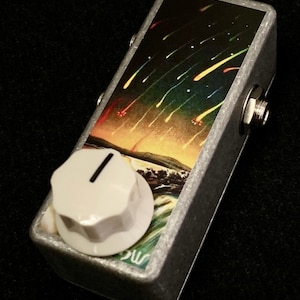 Saturnworks Active A/B Pan Splitter Gitarren-Pedal + Dual Buffer