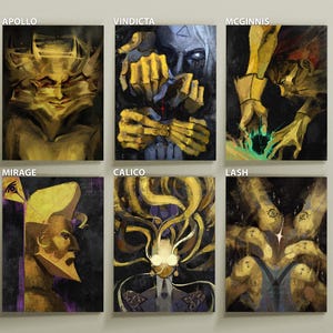 Peut inclure: Un ensemble de six impressions d'art rectangulaires présentant des illustrations stylisées étiquetées Apollo, Vindicta, McGinnis, Mirage, Calico et Lash. Chaque impression affiche des palettes de couleurs sombres et nuancées avec des accents dorés.