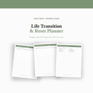 以下が含まれることがあります： Life Transition & Reset Plannerのデジタル版で、法的プロセスのチェックリスト、共同養育スケジュールとカレンダー、引っ越しチェックリストの3ページが表示されており、セージグリーンのヘッダーと白い背景が特徴です。