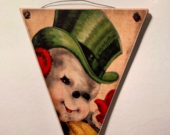 Vintage Christmas Snowman Pennant: Handmade Wood Art with Rusty Wire Hanger (10x8 or 7x5)