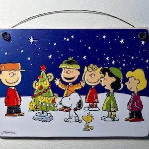 Targa natalizia Charlie Brown fatta a mano: gruccia vintage in filo metallico (5x7&#39;&#39;)
