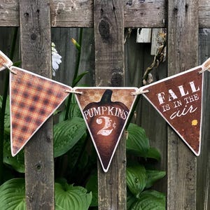 Primitive Fall Pennant Banner: Vintage-Style Autumn Decor