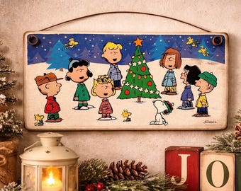 Charlie Brown Christmas Wood Plaque: Sparkling Glitter Snow, Peanuts Gang, (8x4)