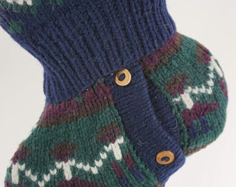 Christmas Stocking Lambswool Bolivia Children Kids Boys Girls Holding Hands Navy Blue Wine White Green Wooden Buttons Paris Sport Club 1041