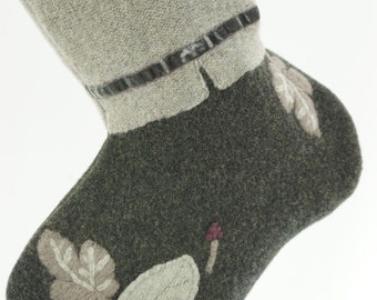 Green Gray Christmas Stocking Eddie Bauer Sweater Leaves Applique Bordado Velvet Ribbon OOAK Soft OOAK Recycled Reused Upcycled 1161