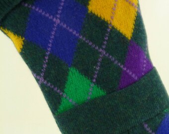 Medias de Navidad Shetland Lana Fieltro Verde Argyle United Colores de Benetton Italia Amarillo Púrpura Magenta Reciclado Reutilizado Reciclado 889