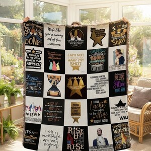 Manta tecida inspirada no musical Hamilton, presente para fãs da Broadway, tapeçaria com citações teatrais, produto oficial da Broadway, decoração para sala de estar.