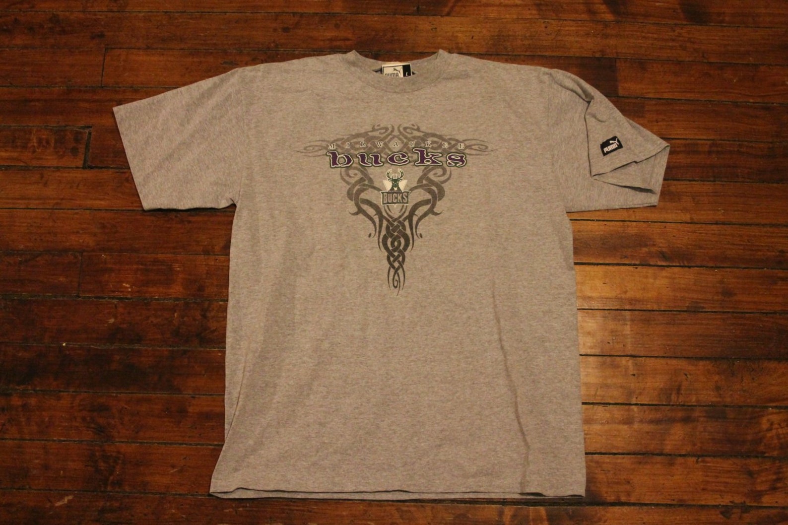 bucks graphic tee