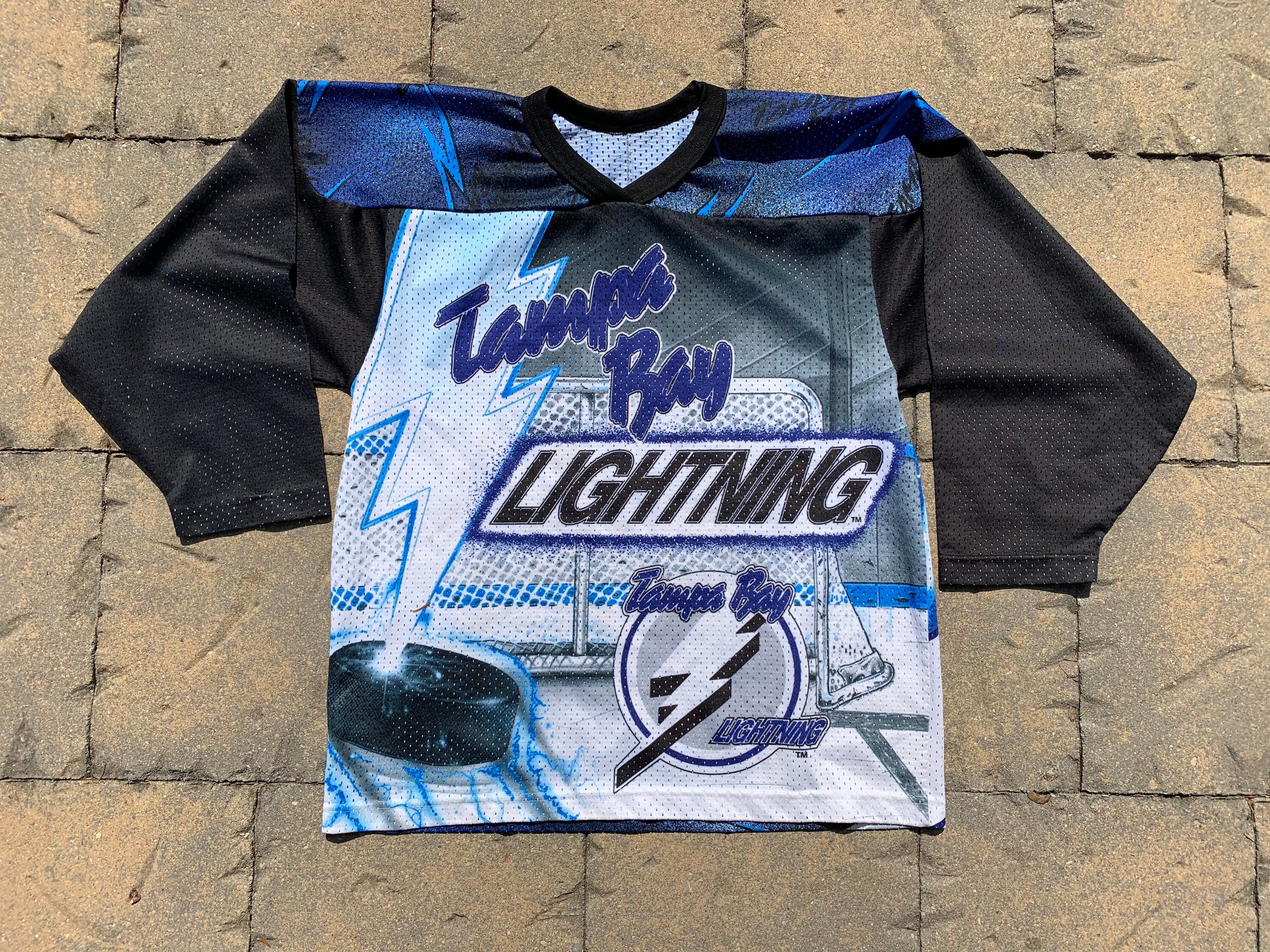 Tampa Bay Lightning Jersey Vintage CCM Hockey NHL Graphic Tee 