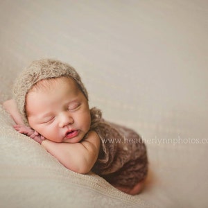 Lace Newborn Bonnet, Knit lace bonnet image 3