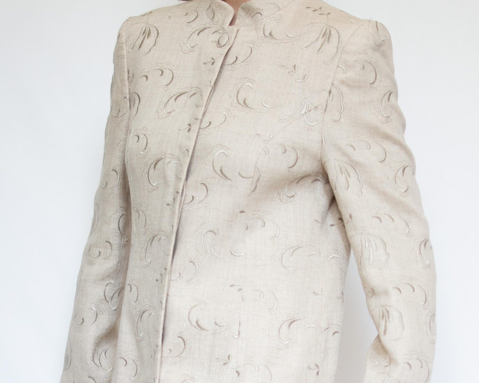 Heritage Linen-Blend Hunting Short Coat - Beige main image 0