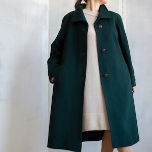 Vintage 90s Wool Cashmere Forest Green Coat, Three-button front, Welt pockets / Size Medium