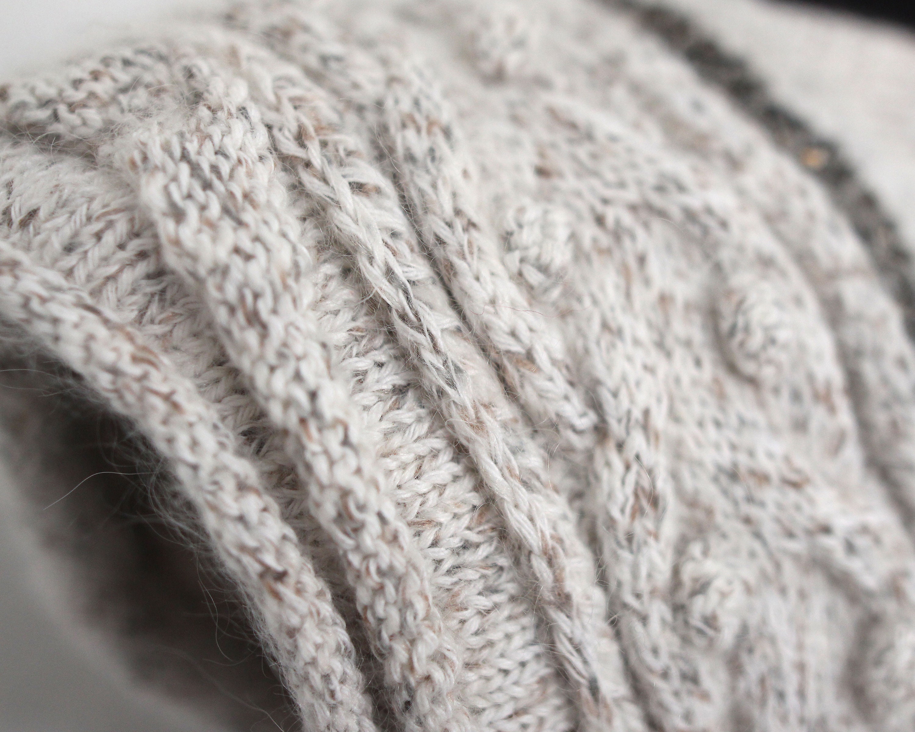 Kid Mohair Wool Hand Knitted Vest With Brown Glass Beads Round 