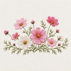 Può includere: Un disegno ricamato che presenta un gruppo di fiori di cosmea in tonalità rosa e bianco con centri gialli. I fiori sono accompagnati da delicati steli verdi e foglie piumate, il tutto ricamato su un fondo di tessuto bianco sporco.