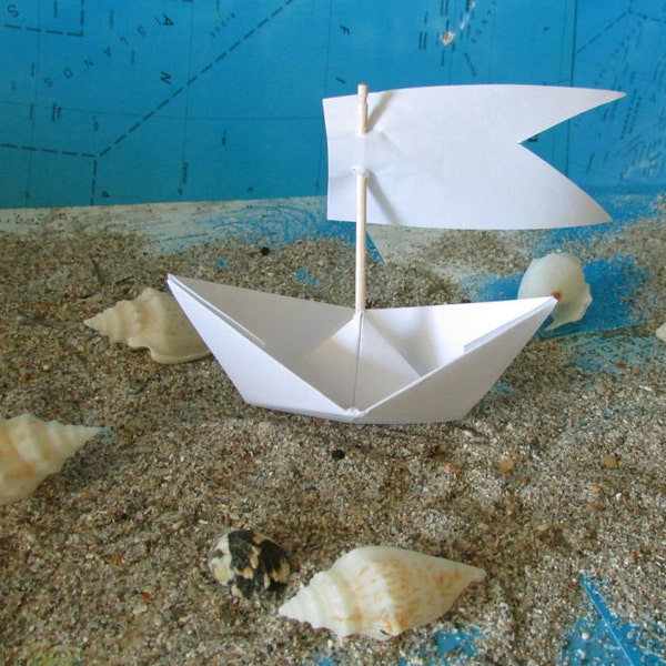 paper boat origami decoration photo prop art supply lot of 10 boats with sails