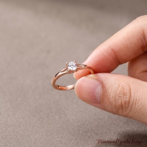 Rose Gold Solitaire Ring, Minimalist Zircon Engagement Ring for Women, Dainty Promise Ring, Everyday Jewelry, Birthday Christmas Gift Her