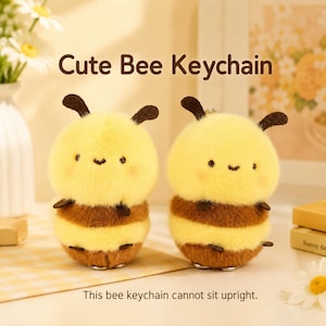 Cute Bee Keychain, Plush Bumblebee Backpack Charm, Yellow Fuzzy Bag Pendant, Unisex Gift for Bee Lovers