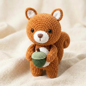 Squirrel Amigurumi Crochet Pattern PDF, Cute Woodland Plush Pattern, Forest Animal Toy, Instant Download.