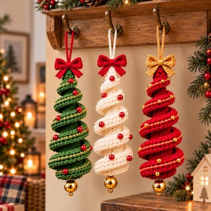Set mit 3 gehäkelten Weihnachtsspiralen, Häkelanleitung für einen Weihnachtsbaum, Weihnachtsdeko, Hängedeko