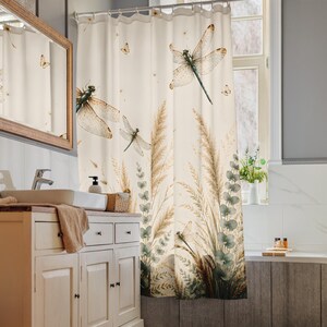 Libellen Duschvorhang mit Pampasgras | Boho Badezimmer | Botanisches Naturdesign | Wasserabweisender Duschvorhang | Chaosheldin