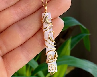 Swirly Selenite Moon Necklace. Raw Crystal Pendant. Crystal Necklace. Gold Jewelry. Healing Crystals. Boho Chic Jewelry. Gift for Her.